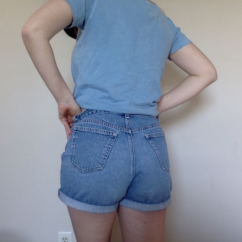 Peace blue crop Top! - Picture 4 of 7